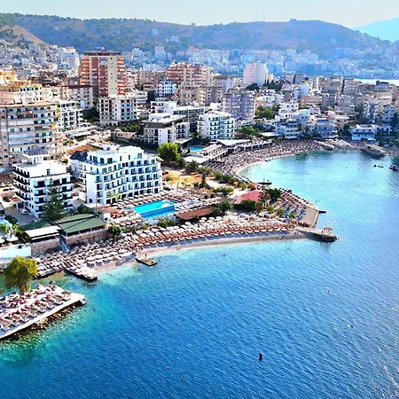 In 203 公寓 Sarandë