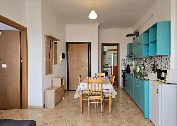 Appartement In 203 *